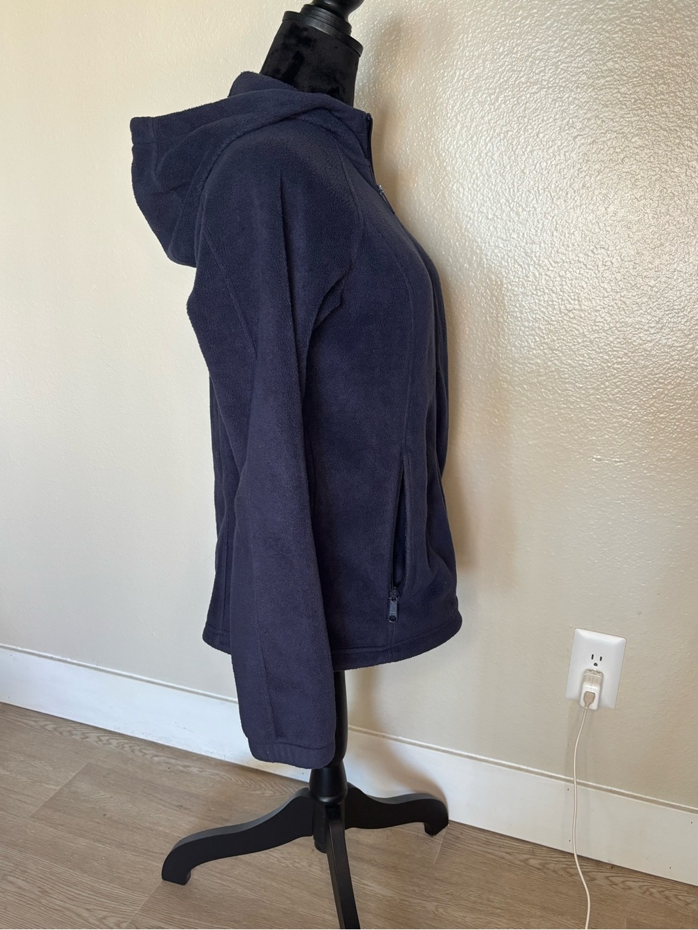 Columbia Navy Hooded Fleece Jacket Size Medium - Picture 5 of 6